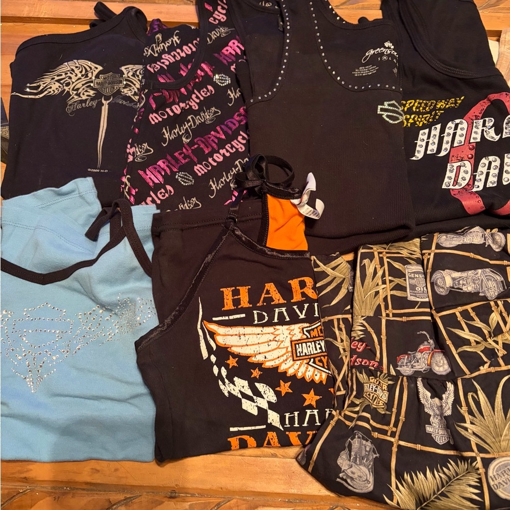 Harley-Davidson women Black Graphic Tee - Picture 2 of 6